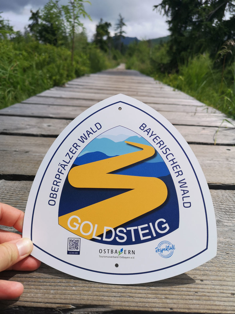Goldsteig-Adventure-Sign