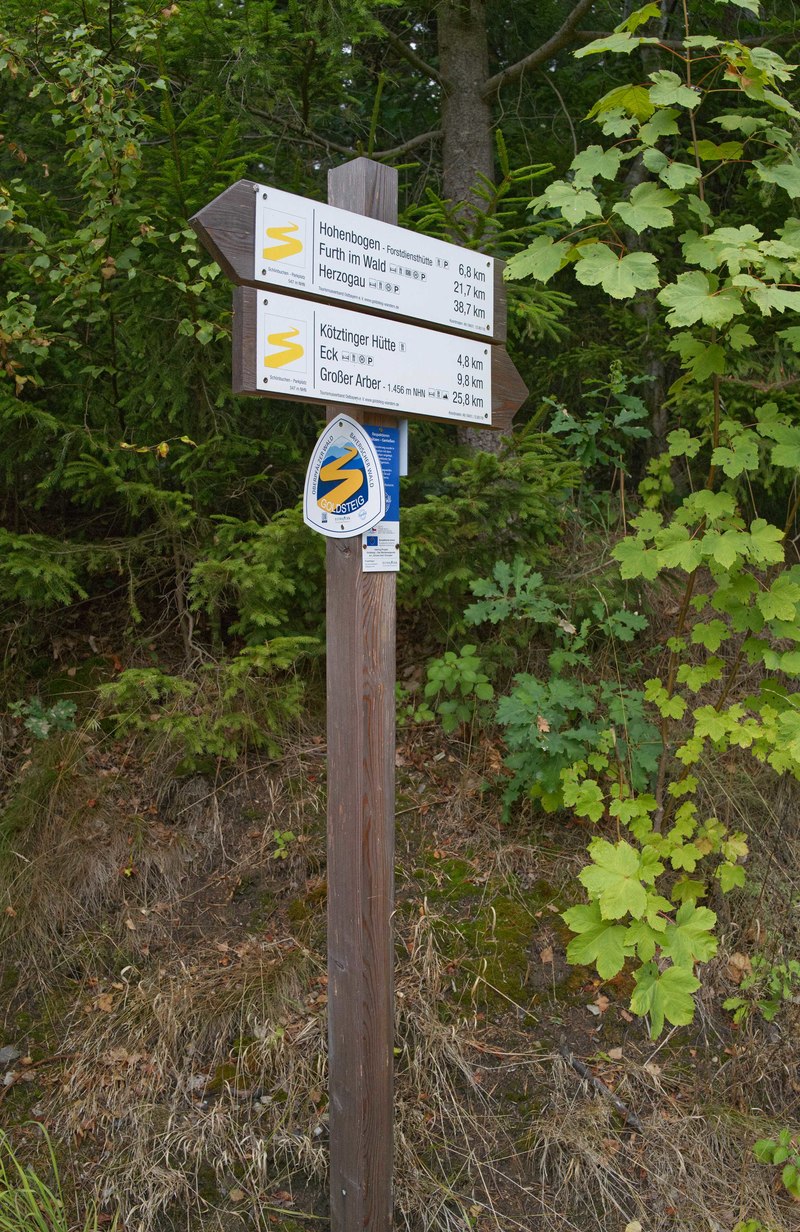 Los geht´s zur Staffelwanderung auf der Goldsteig-Etappe N12 zum Kaitersberg