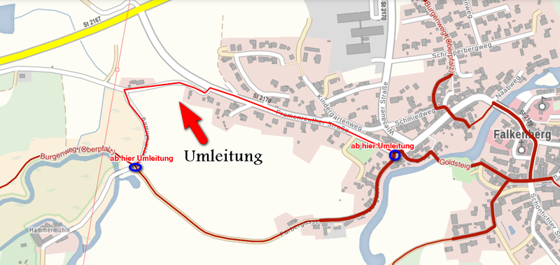 Umleitung in Falkenberg auf der Goldsteig-Etappe 3, wegen Sperrung der Färbergasse 